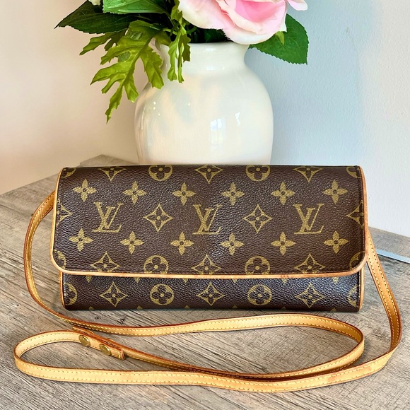 Louis Vuitton Handbags - Authentic LOUIS VUITTON Monogram Twin Gam Pochette Bag
